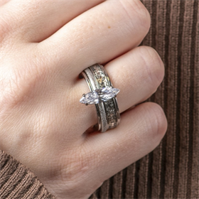 Image of Samengestelde iXXXi ring Holly - Zilver
